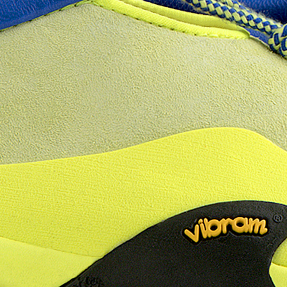 ALD / New Balance MT10T Sport Shoe