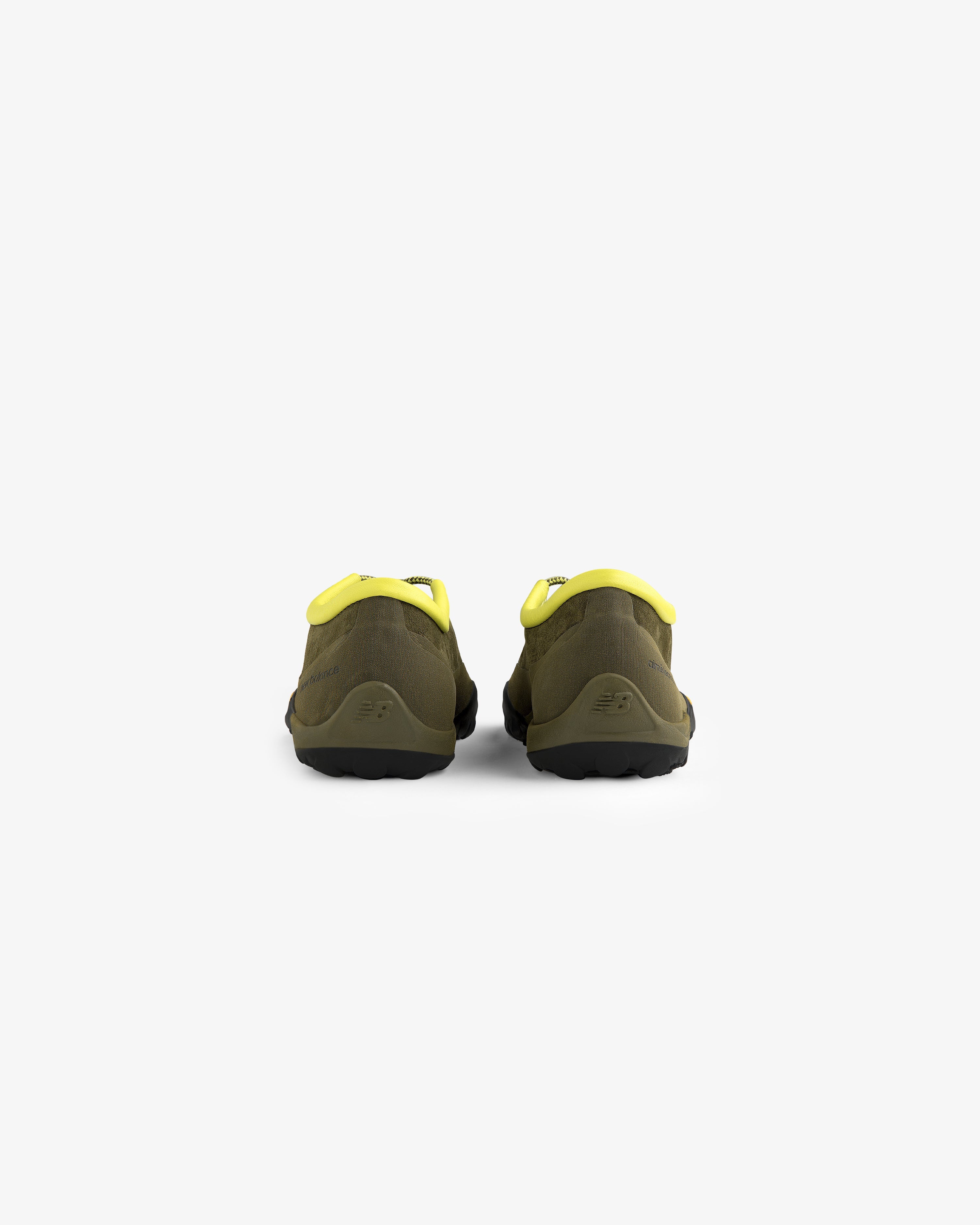 ALD / New Balance MT10T Sport Shoe