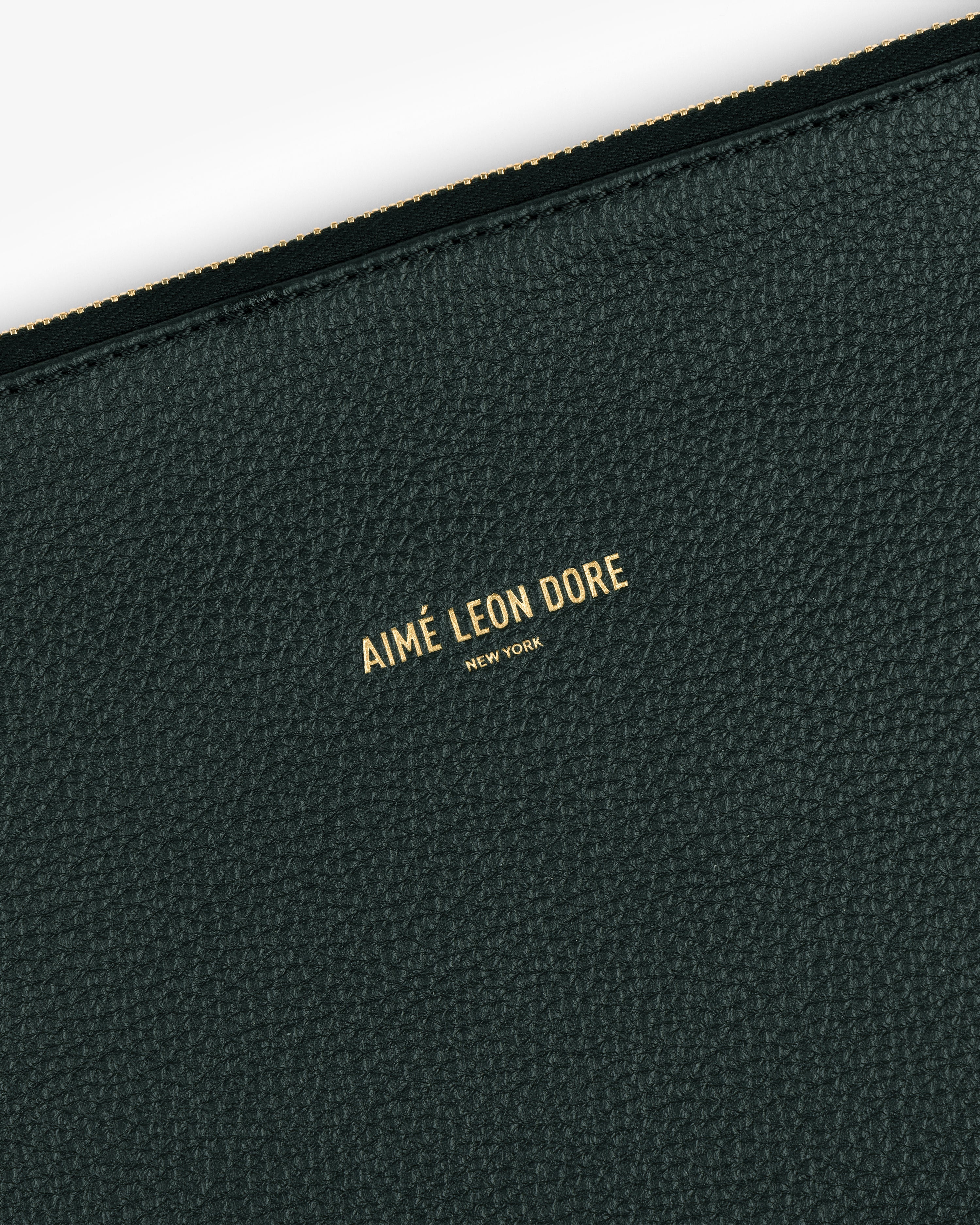 Small Leather    Pouch
