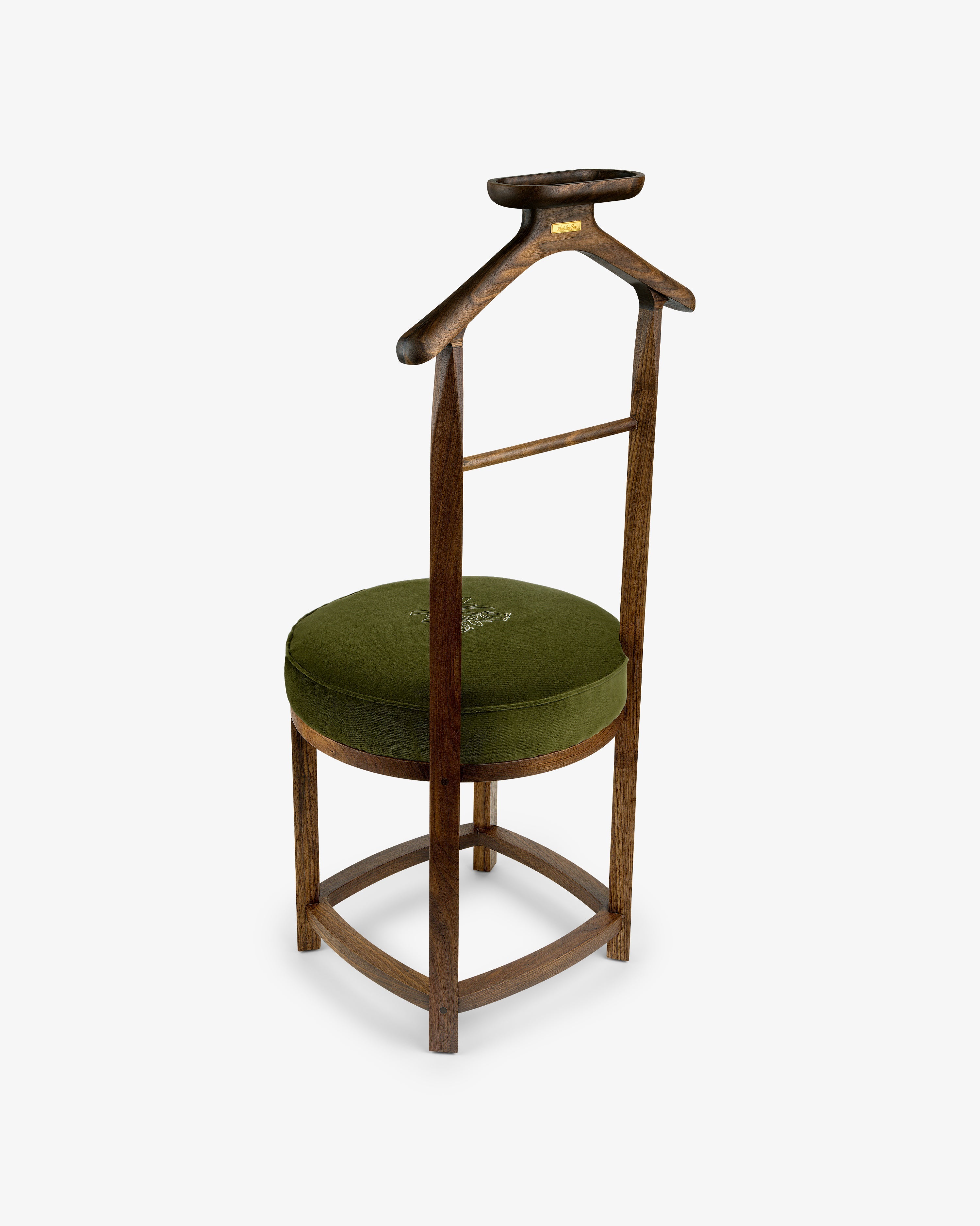 Queens Crest Valet Chair