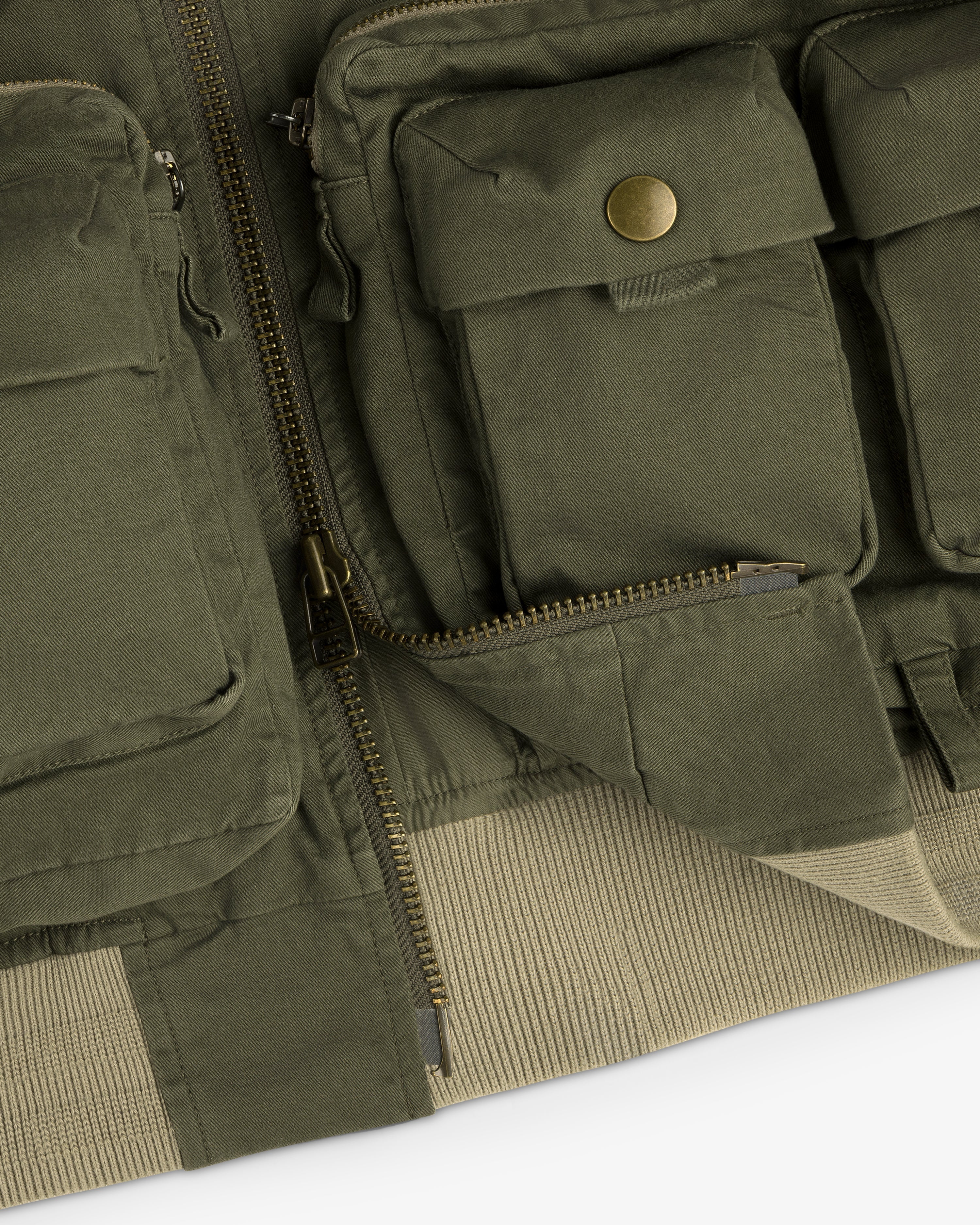 Safari Utility Bomber